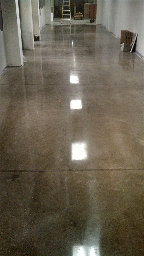 polished concrete floor gloss